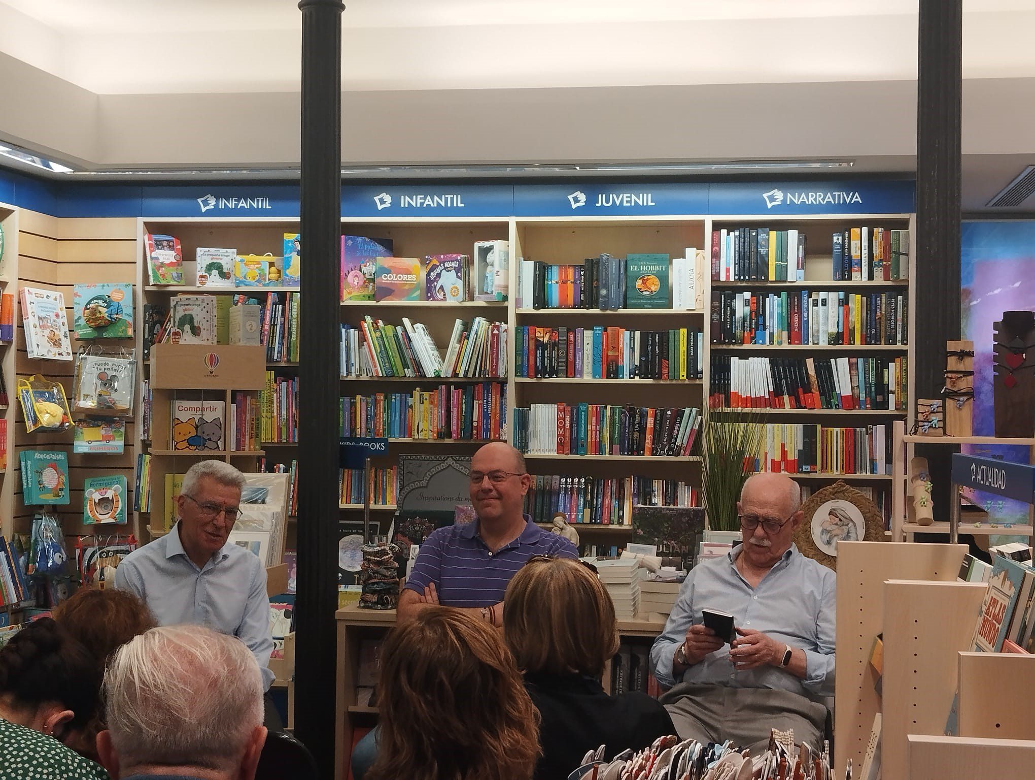 Encuentro con el autor: «Querido alumno, te estamos engañando»